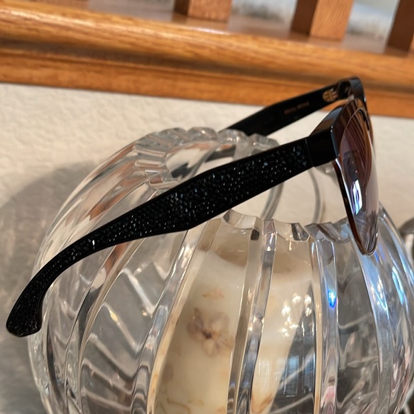 MIU MIU WOMEN SUNGLASS. main image 9